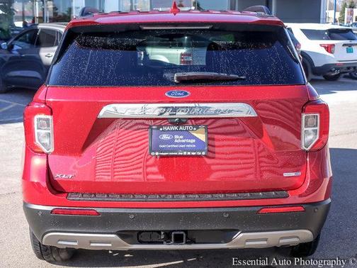 Rapid Red Metallic Tinted Clearcoat 2020 Ford Explorer XLT