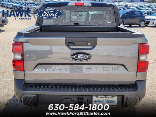 Carbonized Gray Metallic 2026 Ford Maverick Lariat