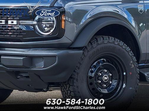 Carbonized Gray Metallic 2026 Ford Bronco Big Bend