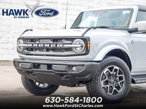 2026 Ford Bronco Outer Banks