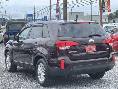 2014 Kia Sorento LX