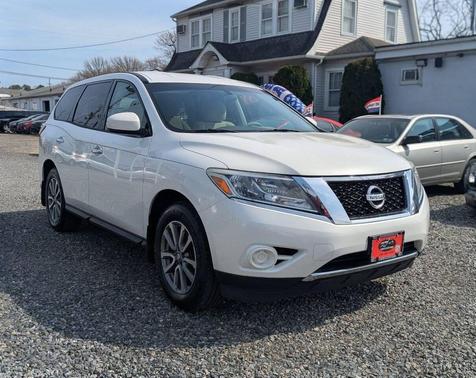 2014 Nissan Pathfinder S