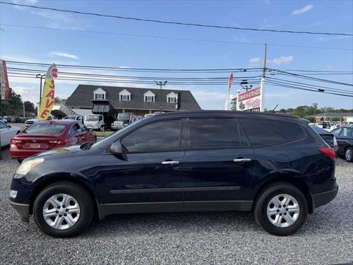 2011 Chevrolet Traverse LS