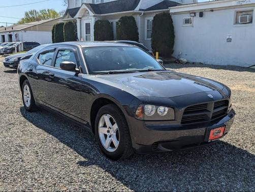 Brilliant Black Crystal Pearlcoat 2008 Dodge Charger SE