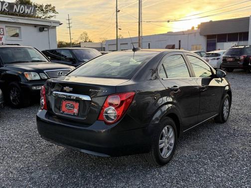 2016 Chevrolet Sonic LT