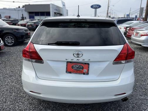 2010 Toyota Venza Base