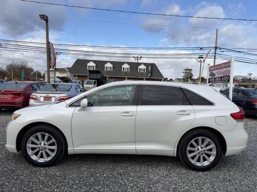 2010 Toyota Venza Base