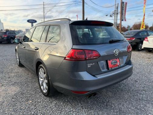 2017 Volkswagen Golf SportWagen TSI SE