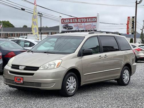 2004 Toyota Sienna LE