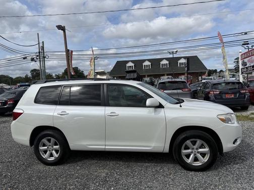 2010 Toyota Highlander SE