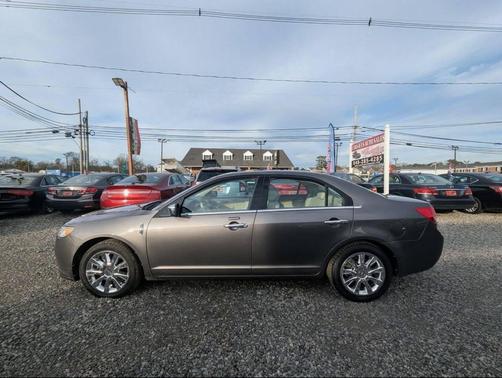 2012 Lincoln MKZ Base