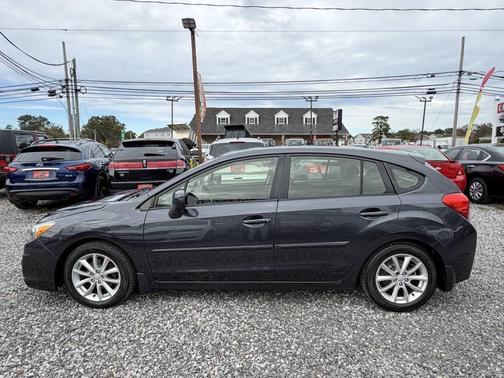 2013 Subaru Impreza 2.0i Premium