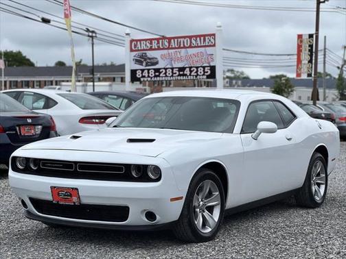 2015 Dodge Challenger SXT