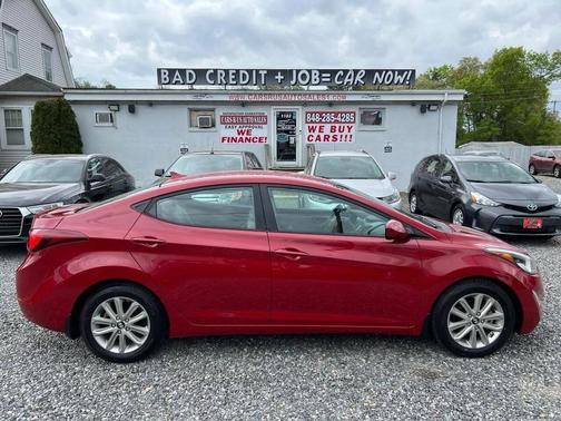 Geranium Red 2014 Hyundai ELANTRA SE