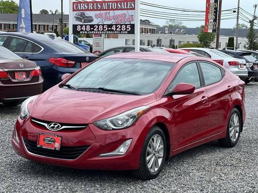 Geranium Red 2014 Hyundai ELANTRA SE
