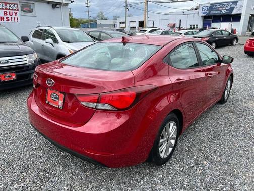 Geranium Red 2014 Hyundai ELANTRA SE