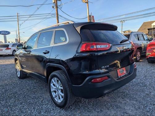 2016 Jeep Cherokee Latitude