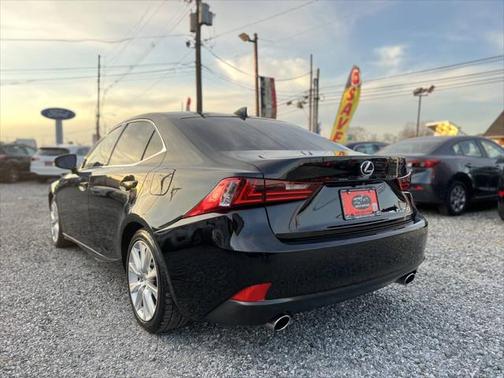 2015 Lexus IS 250 Crafted Line
