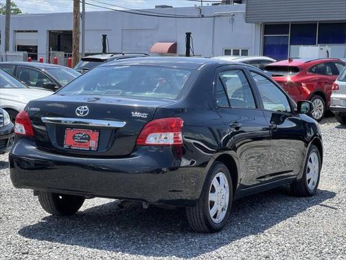 2010 Toyota Yaris Base
