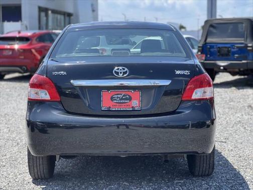 2010 Toyota Yaris Base