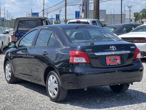 2010 Toyota Yaris Base