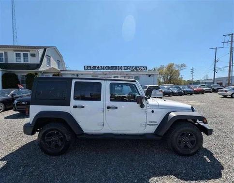 Bright White Clearcoat 2017 Jeep Wrangler Unlimited Sport