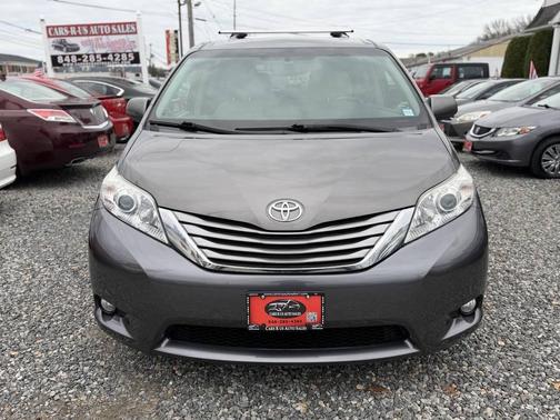 2016 Toyota Sienna XLE Premium