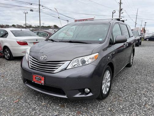 2016 Toyota Sienna XLE Premium