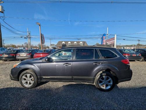 2013 Subaru Outback 2.5i Limited