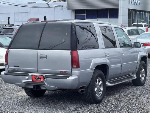 2000 GMC Yukon Denali