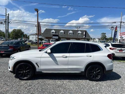 White 2018 BMW X3 xDrive30i