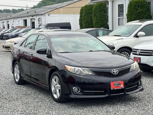 Attitude Black Metallic 2012 Toyota Camry SE