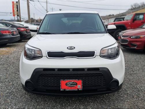 2016 Kia Soul Base