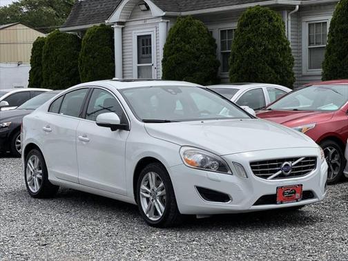 2011 Volvo S60 T6