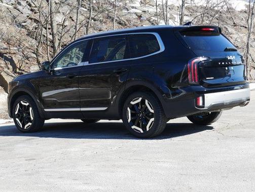 2023 Kia Telluride EX