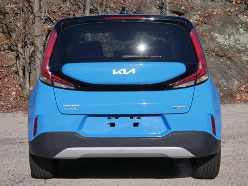 2023 Kia Soul EX
