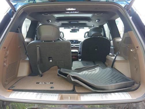 2024 Kia EV9 GT-Line