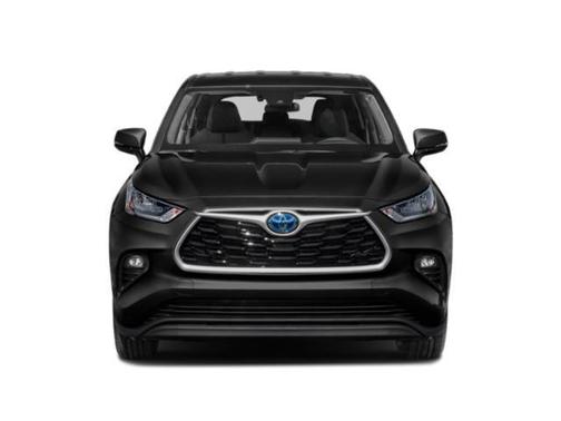 Midnight Black Metallic 2022 Toyota Highlander Hybrid XLE