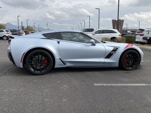 Photo 4 of 23 of 2017 Chevrolet Corvette Grand Sport