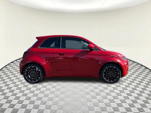 2024 FIAT 500e INSPI(RED) FWD