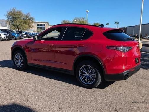 2024 Alfa Romeo Stelvio Sprint RWD