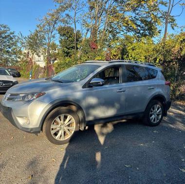 Classic Silver Metallic 2014 Toyota RAV4 Limited
