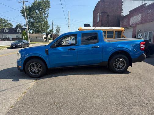 Blue 2022 Ford Maverick XLT