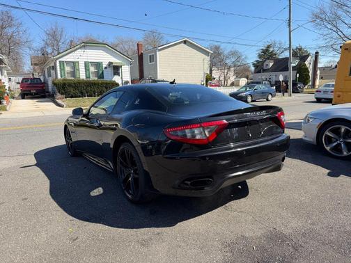 2016 Maserati GranTurismo MC