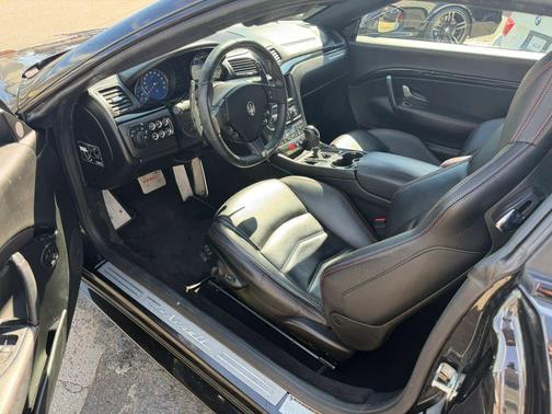 2016 Maserati GranTurismo MC