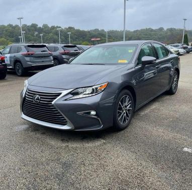Nebula Gray Pearl 2017 Lexus ES 350 Base