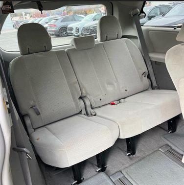 Predawn Gray Mica 2011 Toyota Sienna LE
