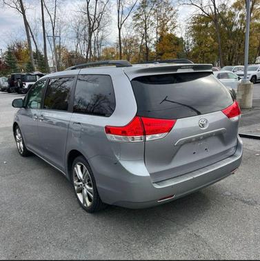 Predawn Gray Mica 2011 Toyota Sienna LE