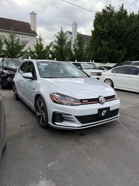 2018 Volkswagen Golf GTI 2.0T S 4-Door