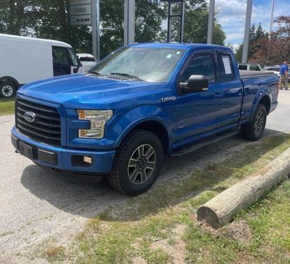 Blue 2016 Ford F-150 XLT